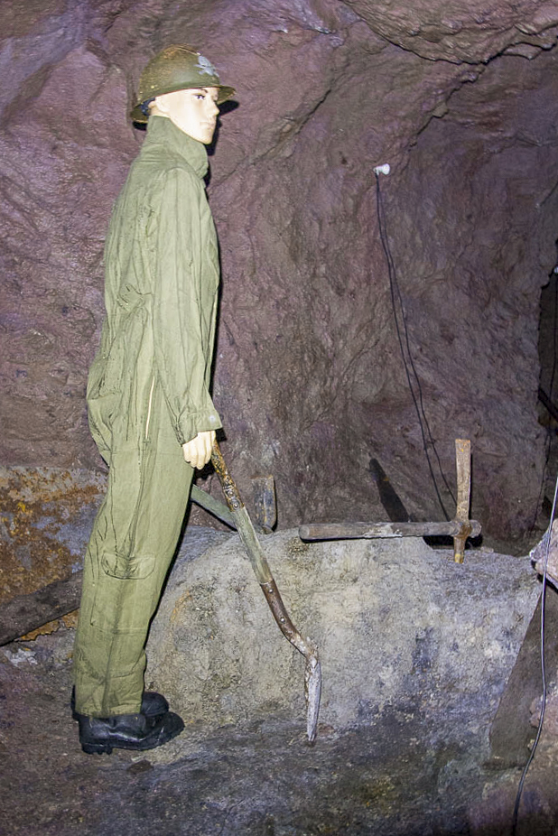 Ligne Maginot - GONDRAN E - (Ouvrage d'infanterie) - Bloc 4
Amorce de la galerie vers le bloc non construit - Michel Teiten
