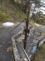 Ligne Maginot - MONTE GROSSO (MG) - E02 - (Ouvrage d'artillerie) - Bloc 1
Arrivée de la ligne électrique aérienne