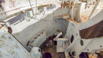 Ligne Maginot - FOUR A CHAUX - FAC - (Ouvrage d'artillerie) - Bloc 2
Tourelle de 75
Poste du pointeur