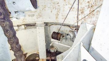 Ligne Maginot - FOUR A CHAUX - FAC - (Ouvrage d'artillerie) - Bloc 2
Treuil de manutention dans le poste de tir