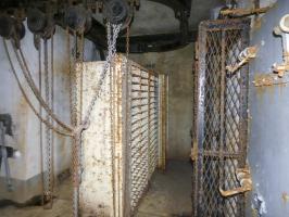 Ligne Maginot - FERMONT - A2 - (Ouvrage d'artillerie) - Bloc 1
Magasin à munitions M3