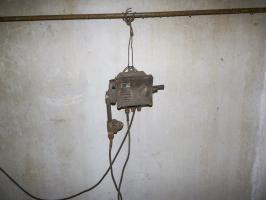 Ligne Maginot - FERMONT - A2 - (Ouvrage d'artillerie) - Bloc 1
Un téléphone de forteresse