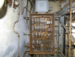 Ligne Maginot - FERMONT - A2 - (Ouvrage d'artillerie) - Bloc 3
Armoire électrique du monte-charge