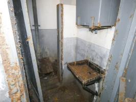 Ligne Maginot - FERMONT - A2 - (Ouvrage d'artillerie) - Bloc 3
Point d'eau et latrines