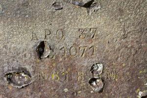 Ligne Maginot - LE CHESNOIS - CHENOIS - (Ouvrage d'artillerie) - Bloc 5
Gros plan des inscriptions sur la cloche GFM Type B