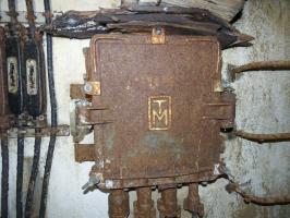 Ligne Maginot - FERMONT - A2 - (Ouvrage d'artillerie) - Bloc 4
Boitier répartiteur téléphonique
