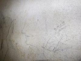 Ligne Maginot - FERMONT - A2 - (Ouvrage d'artillerie) - Bloc 4
Graffitis, datés du 19/09/1939, dans le couloir d'accès au local TSF