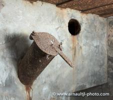 Ligne Maginot - CB302 - KANFENER BUSCH 6 - (Blockhaus pour canon) - Certains vestiges d'équipement sont toujours en place.