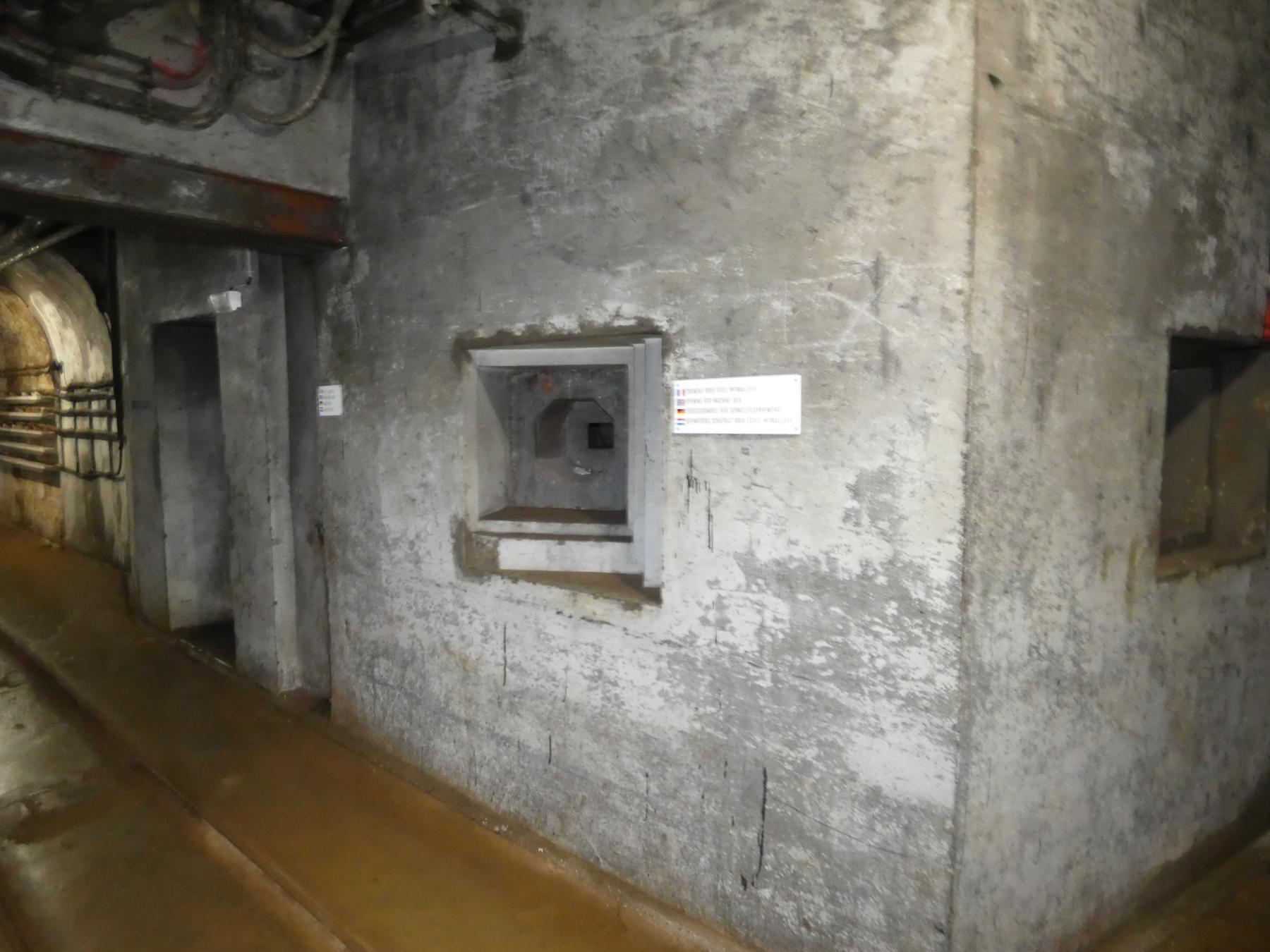 Ligne Maginot - FERMONT - A2 - (Ouvrage d'artillerie) - Galerie de l'entrée des hommes
Blockhaus FM de défense intérieur - STENGER Mathieu