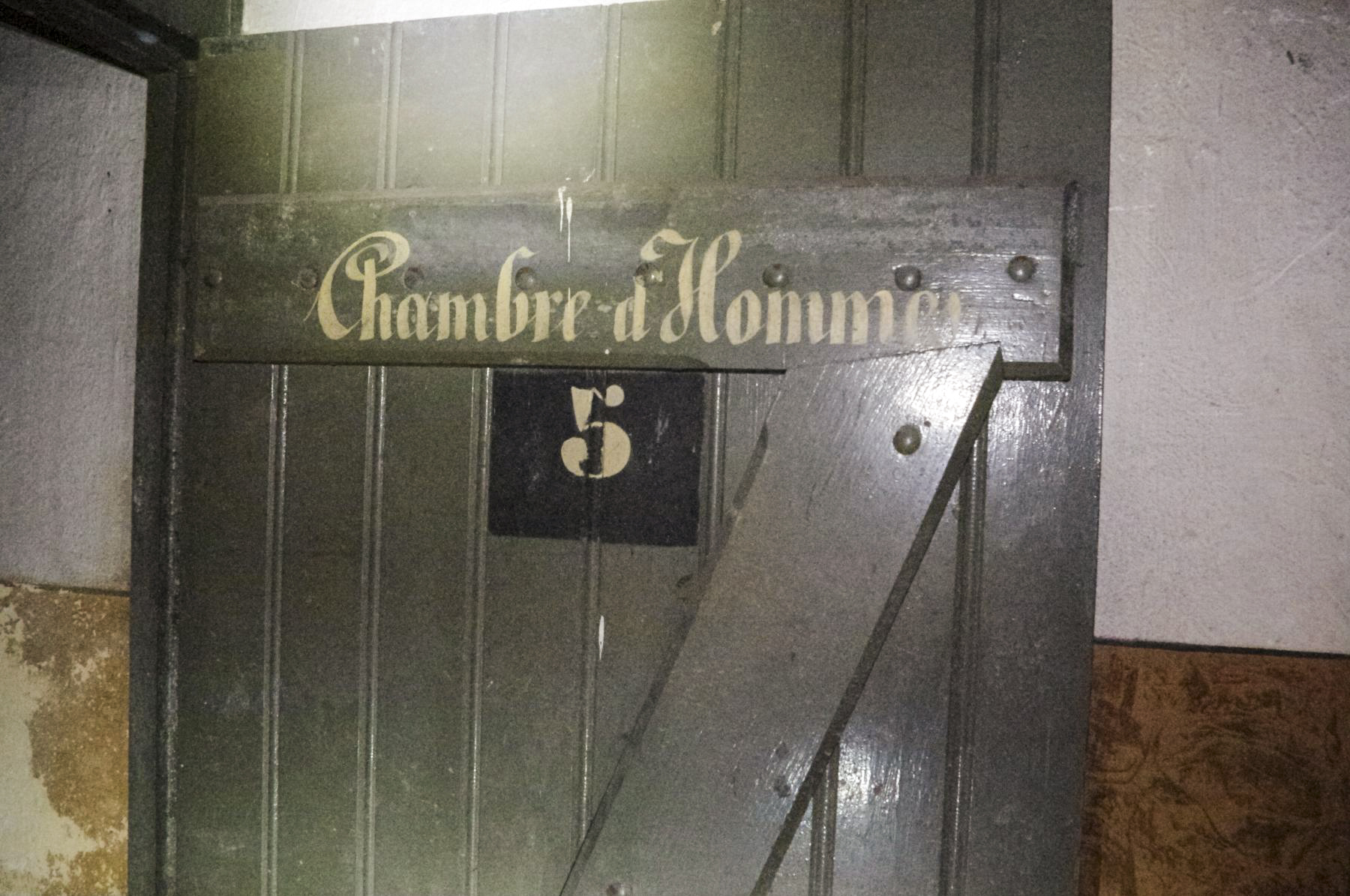 Ligne Maginot - METRICH NORD - C50 - (Casemate d'infanterie - Simple) - La chambre troupe dans l'étage inférieur. - STENGER Mathieu