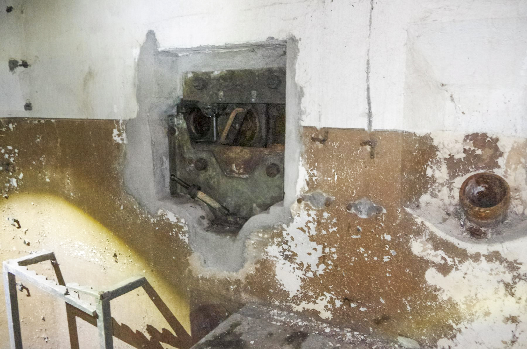 Ligne Maginot - METRICH NORD - C50 - (Casemate d'infanterie - Simple) - Le créneaux pour FM. - STENGER Mathieu