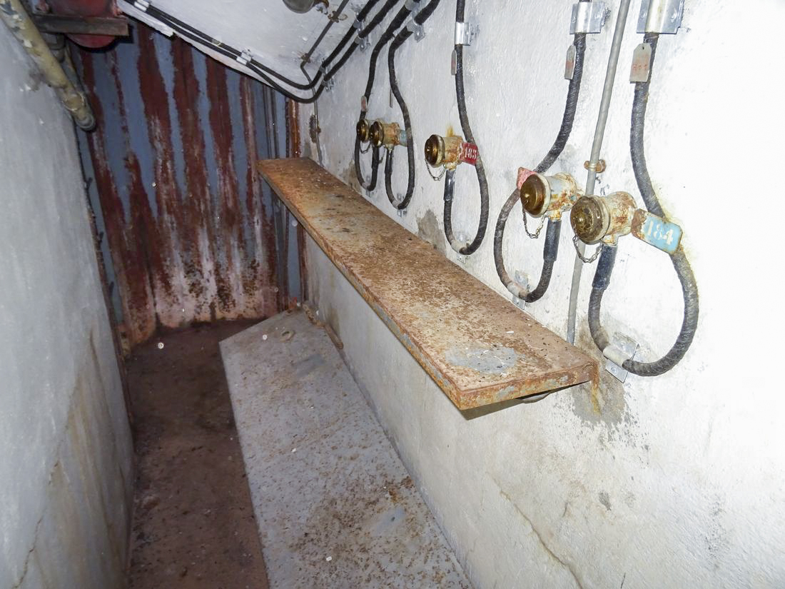 Ligne Maginot - MONT AGEL EST - BLOC 8 - (Observatoire d'artillerie) - Les prises téléphoniques. - ammagsdr