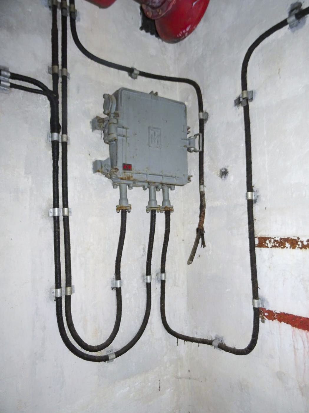 Ligne Maginot - MONT AGEL EST - BLOC 8 - (Observatoire d'artillerie) - Installations téléphoniques. - ammagsdr