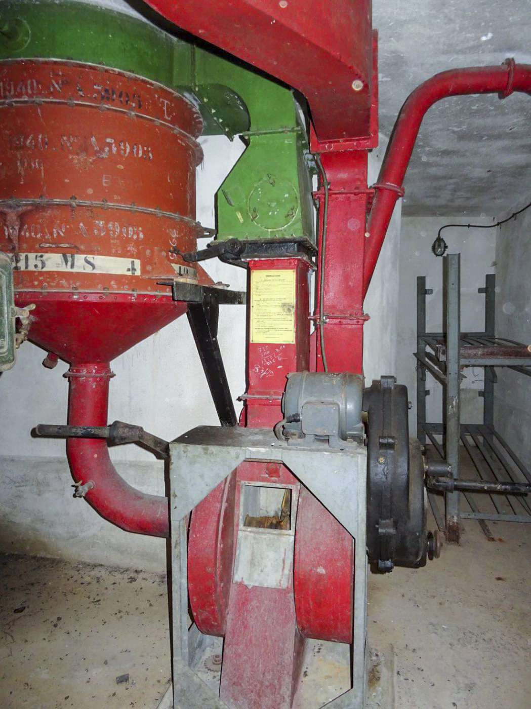 Ligne Maginot - MONT AGEL EST - BLOC 8 - (Observatoire d'artillerie) - Ventilation. - ammagsdr