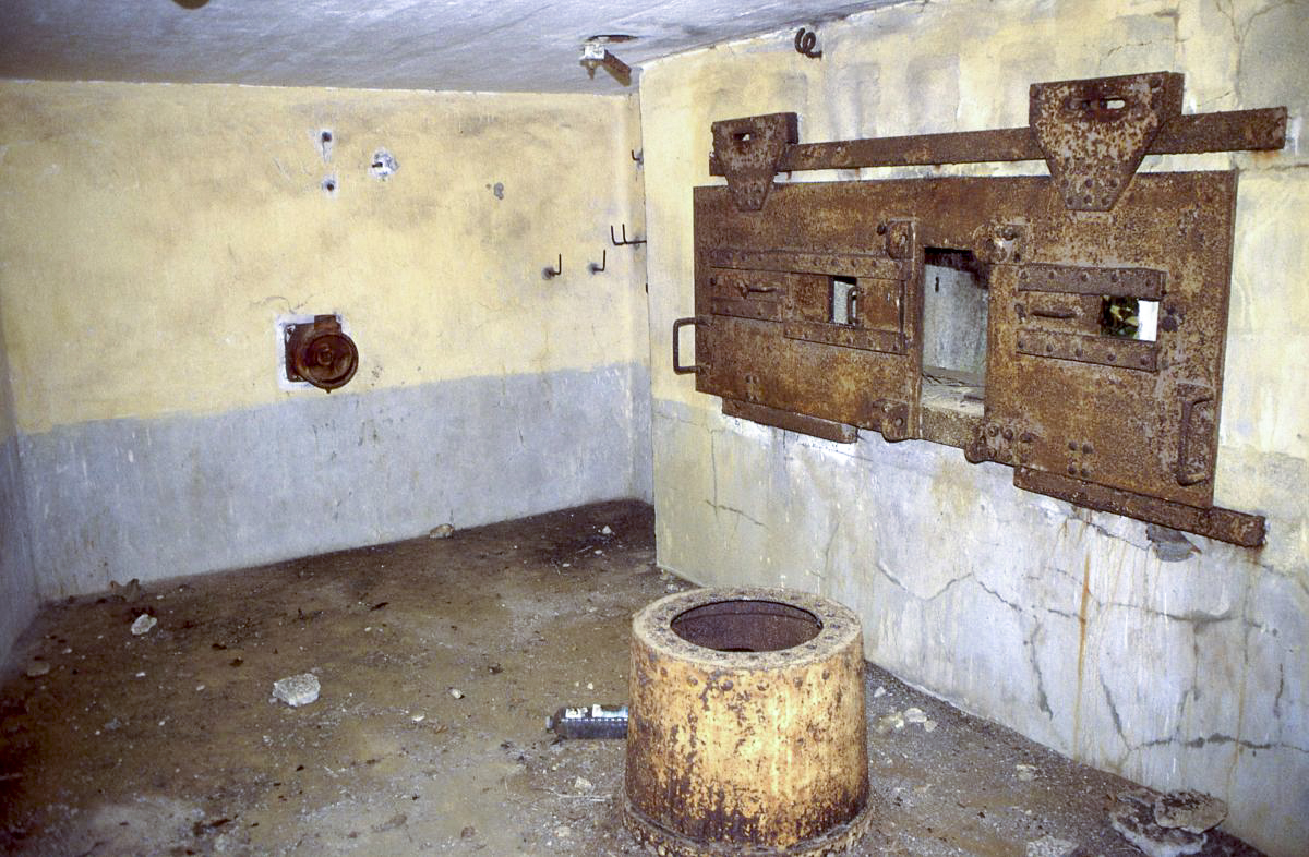 Ligne Maginot - DB17 - (Blockhaus pour canon) -  La chambre de tir  - Valentin Hemmert