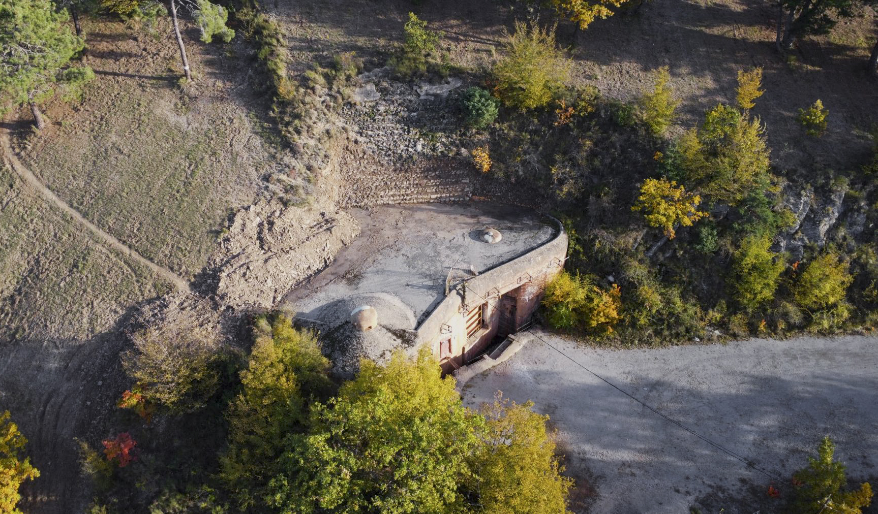 Ligne Maginot - AGAISEN (AN) - E03 - (Ouvrage d'artillerie) - Bloc 1
Entrée mixte - ELLENA Daniel - CUNY Philippe