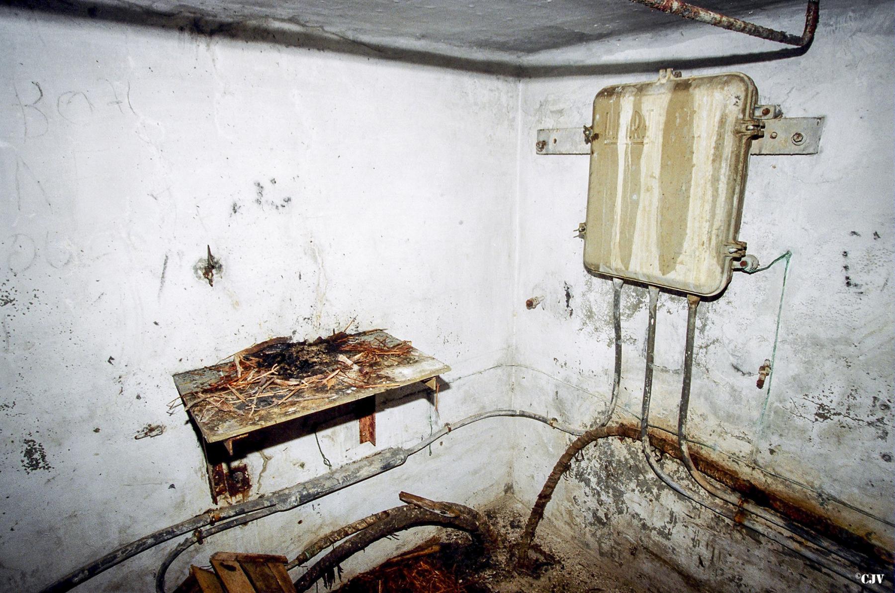 Ligne Maginot - 66T - (Chambre de coupure) - 