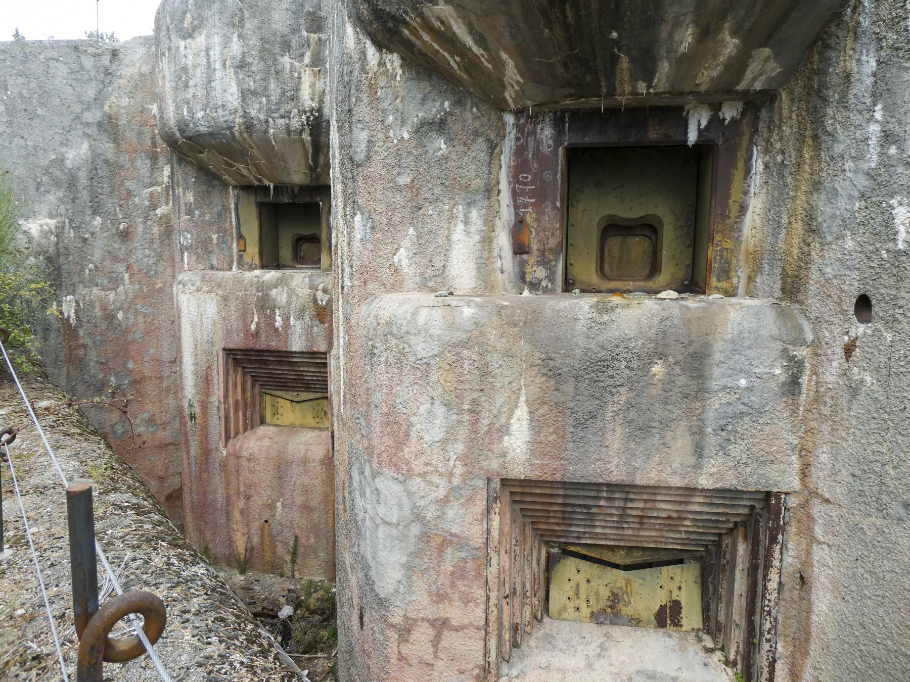 Ligne Maginot - AGAISEN (AN) - E03 - (Ouvrage d'artillerie) - Bloc 2 - ELLENA Daniel - CUNY Philippe