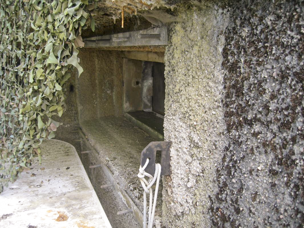 Ligne Maginot - DB13 - (Blockhaus pour canon) - Le créneau pour canon AC - STORTZ Jean-Claude