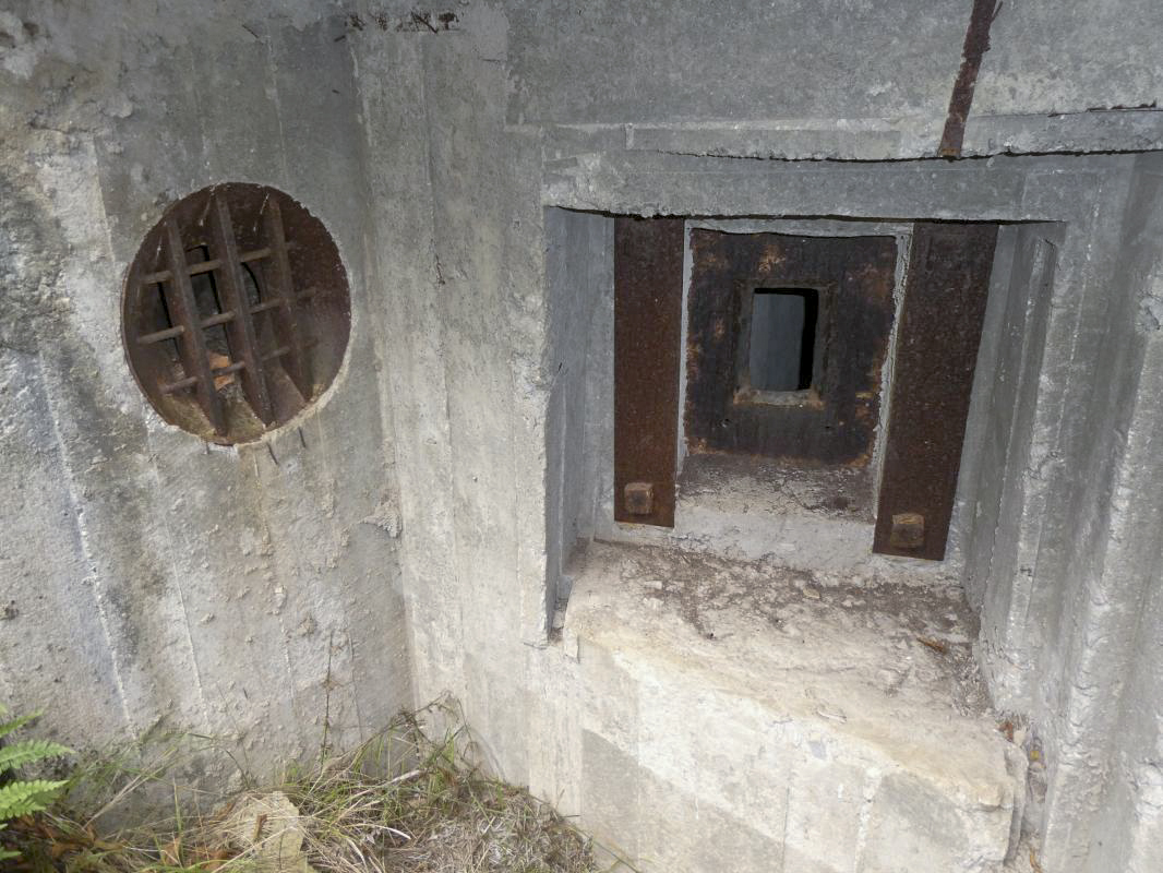 O16 - SAINT OUEN SUD - (Casemate d'infanterie - Simple)