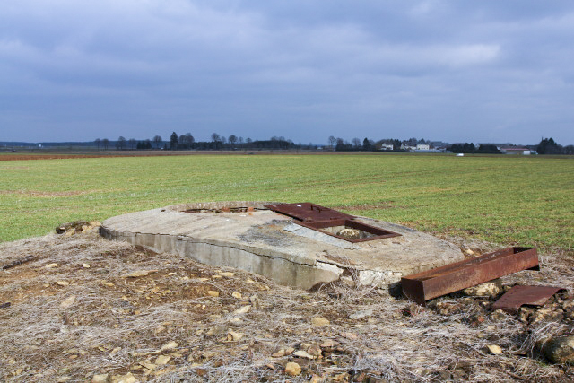 Ligne Maginot - DT14 - (Cuve pour arme d'infanterie) -  - www.arnaultjl-photo.com