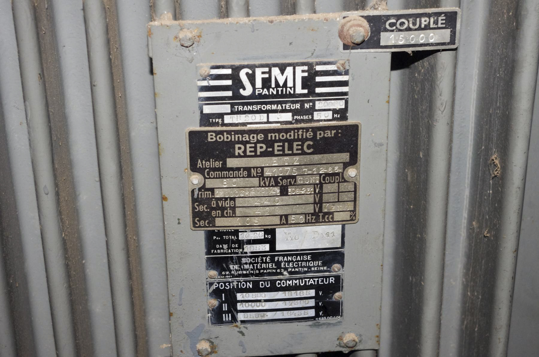 Ligne Maginot - FERMONT - A2 - (Ouvrage d'artillerie) - Cellule Haute-tension
Plaque d'un transformateur - STENGER Mathieu