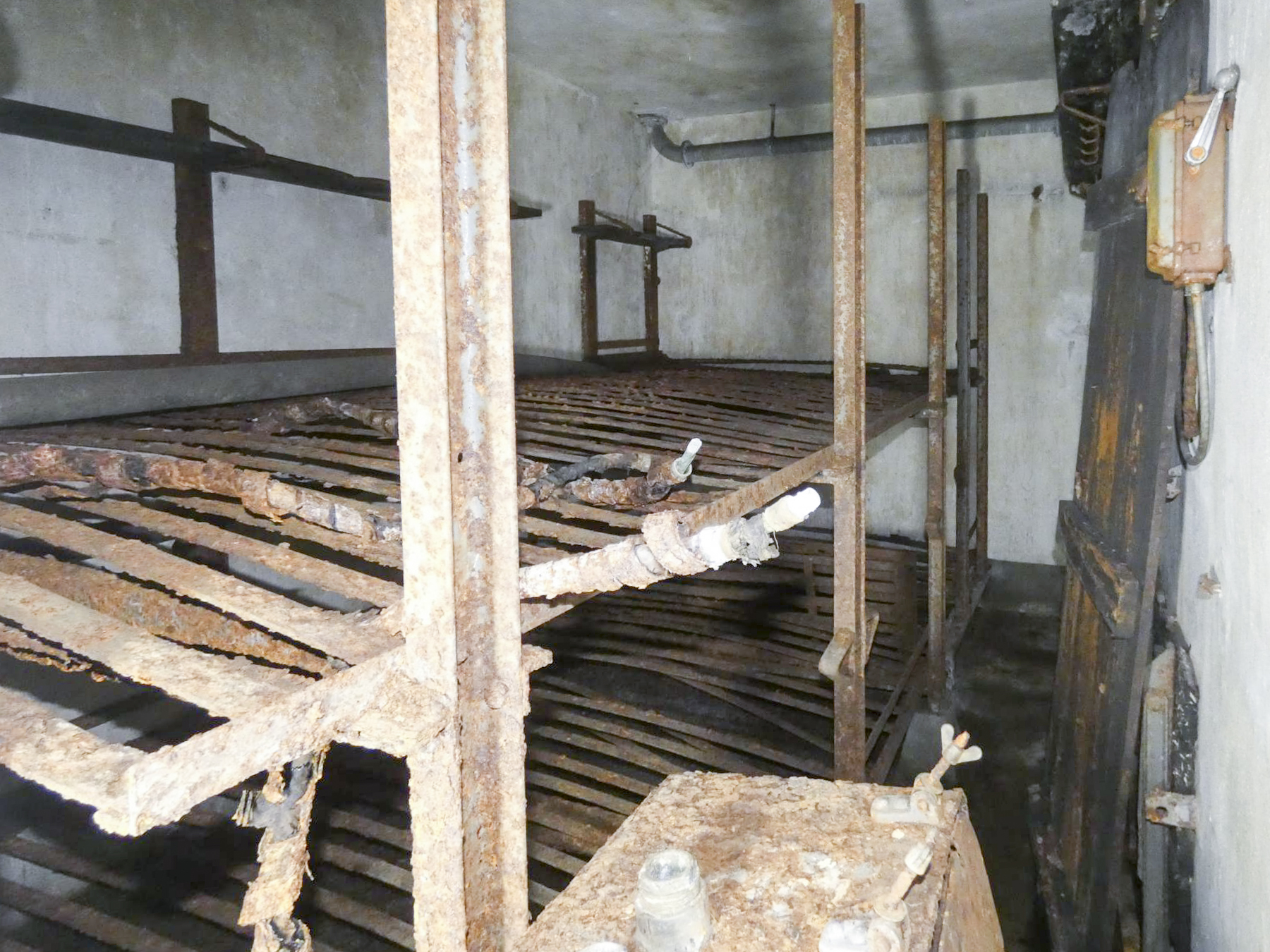 Ligne Maginot - FERMONT - A2 - (Ouvrage d'artillerie) - Bloc 1
Chambre de troupe  - STENGER Mathieu