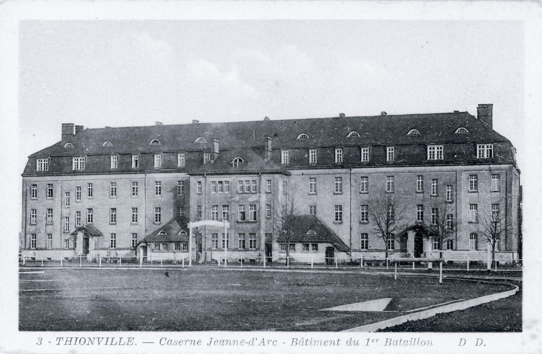 Ligne Maginot - QUARTIER JEANNE D'ARC - (Camp de sureté) - Le bâtiment du 1° bataillon
Carte postale - Inconnu