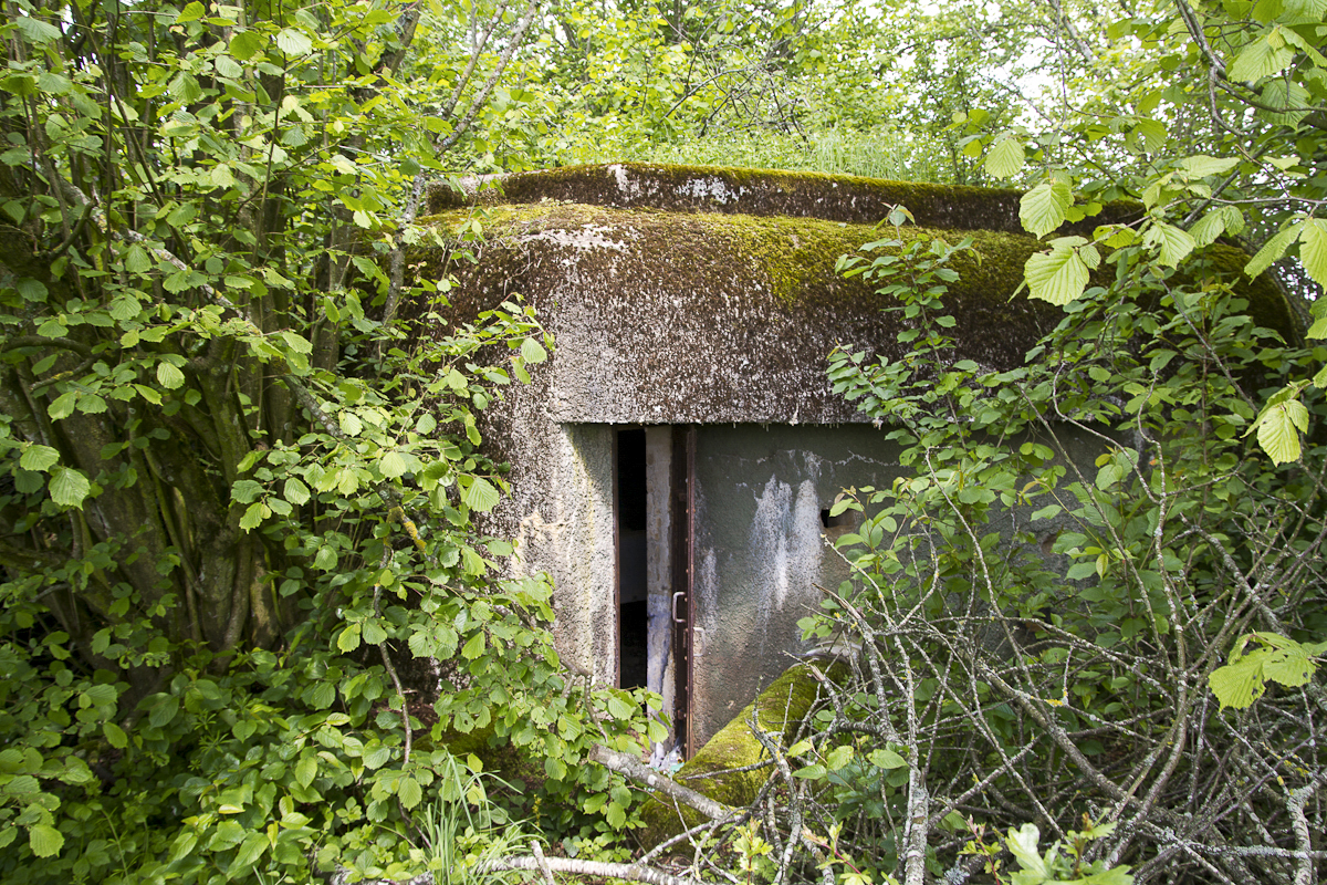 Ligne Maginot - Cb14Bis - L'entrée protégé par une porte métallique