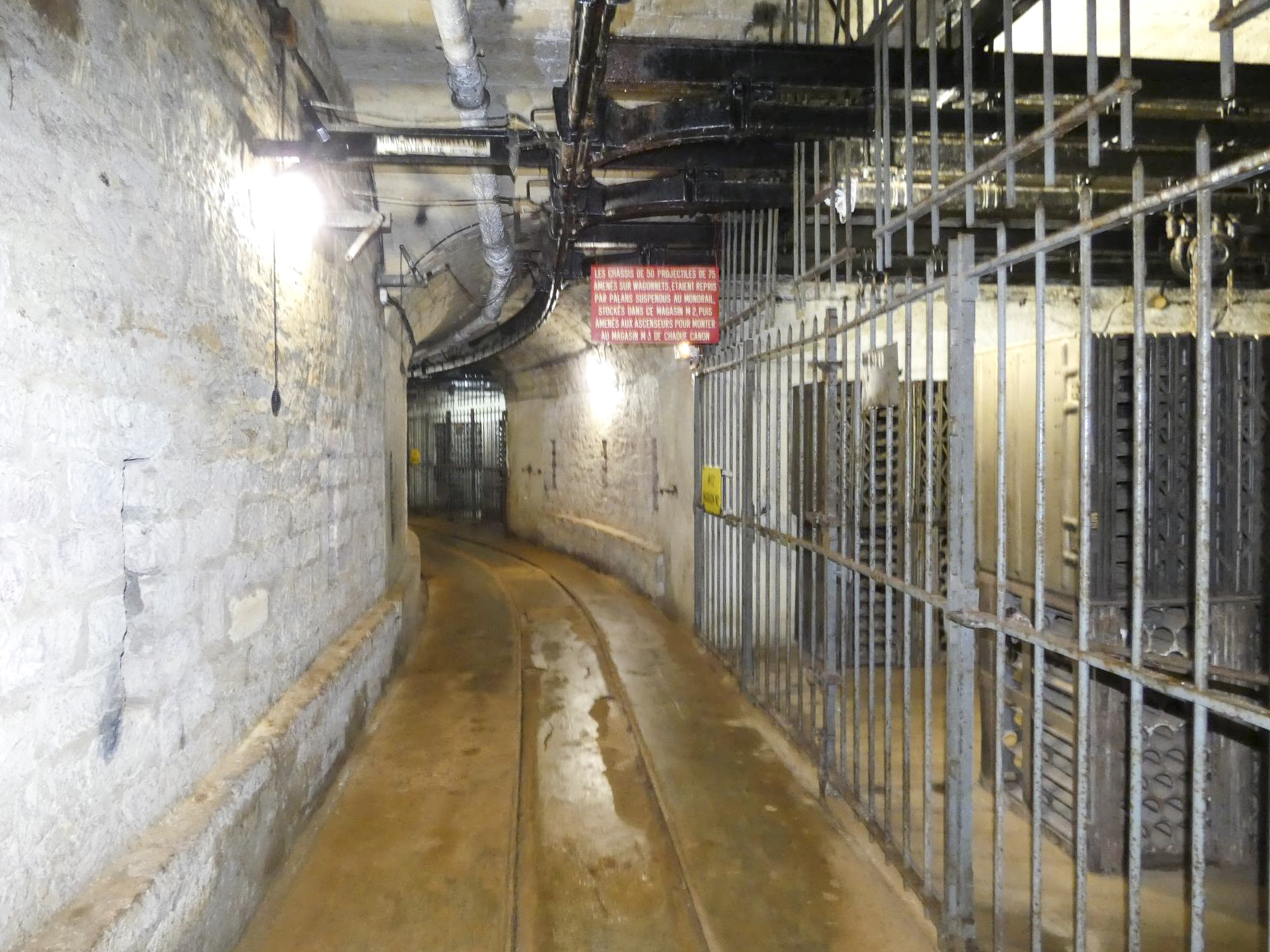 Ligne Maginot - FERMONT - A2 - (Ouvrage d'artillerie) - Bloc 4
Magasin M2 - STENGER Mathieu