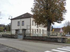 Ligne Maginot - CASERNE JOUARD - (Camp de sureté) - Le bâtiment de commandement aujourd'hui local qui héberge la communauté de communes du pays de Bitche.