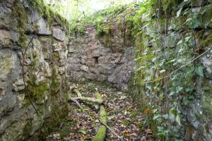 Ligne Maginot - CB3 - (Blockhaus pour canon) - Coude dans le boyau d'accès maçonné
