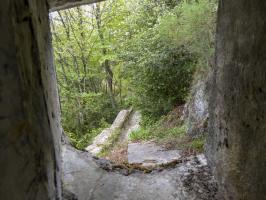 Ligne Maginot - CASTEL VIEIL - (Ouvrage d'infanterie) - Bloc 2
Entrée Nord
Vue du créneau