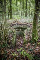 Ligne Maginot - CT27 - (Cuve pour arme d'infanterie) - Emplacement bétonné pour tourelle démontable