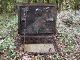 Ligne Maginot - 12M - (Chambre de coupure - Avec central) - Trappe d'accès