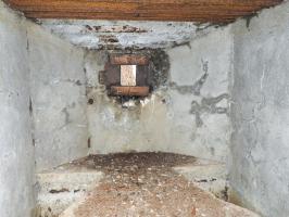 Ligne Maginot - BB310 - (Blockhaus pour arme infanterie) - L'intérieur et la chambre de tir.
