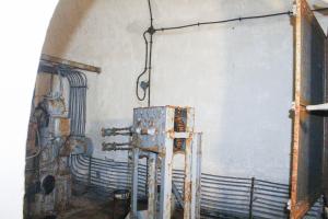 Ligne Maginot - CASTILLON (CN) - EO8 - (Ouvrage d'artillerie) - Moteur du monte-charges 