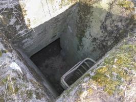 Ligne Maginot - HOMBOURG-BUDANGE - (Central téléphonique isolé) - Accès au sous sol 