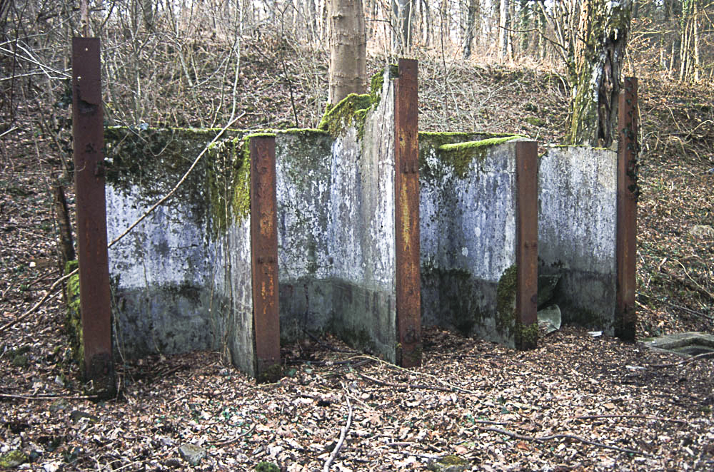 Ligne Maginot - ROCHONVILLERS (CASERNEMENT) - (Casernement) - Vestiges du casernement léger de l'ouvrage de Rochonvillers