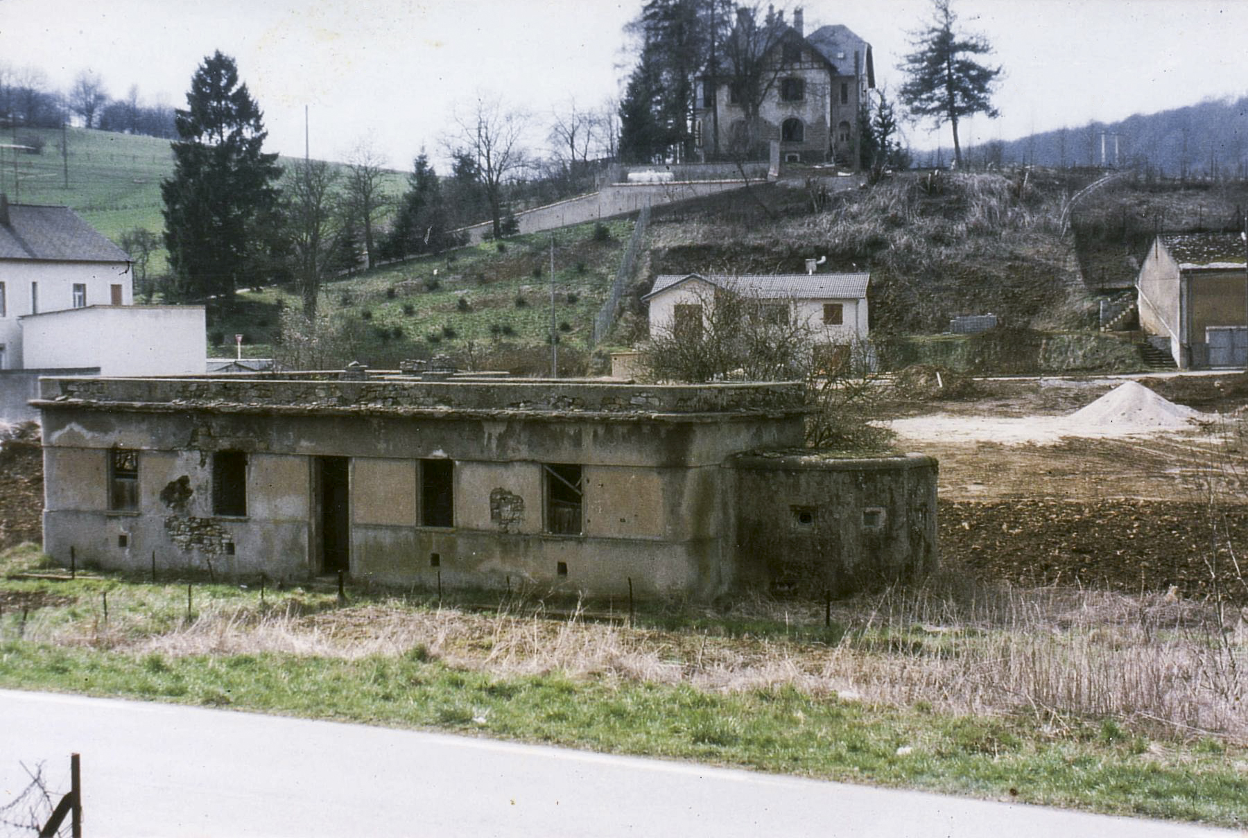 Ligne Maginot - VOLMERANGE LES MINES (POSTE AVANCé GRM) - (Poste GRM - Maison Forte) - Le poste avancé de Volmerange - Jean-Louis Nospeld