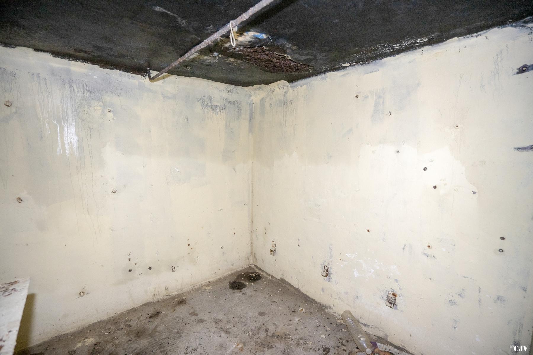 Ligne Maginot - 30T - (Chambre de coupure) -        