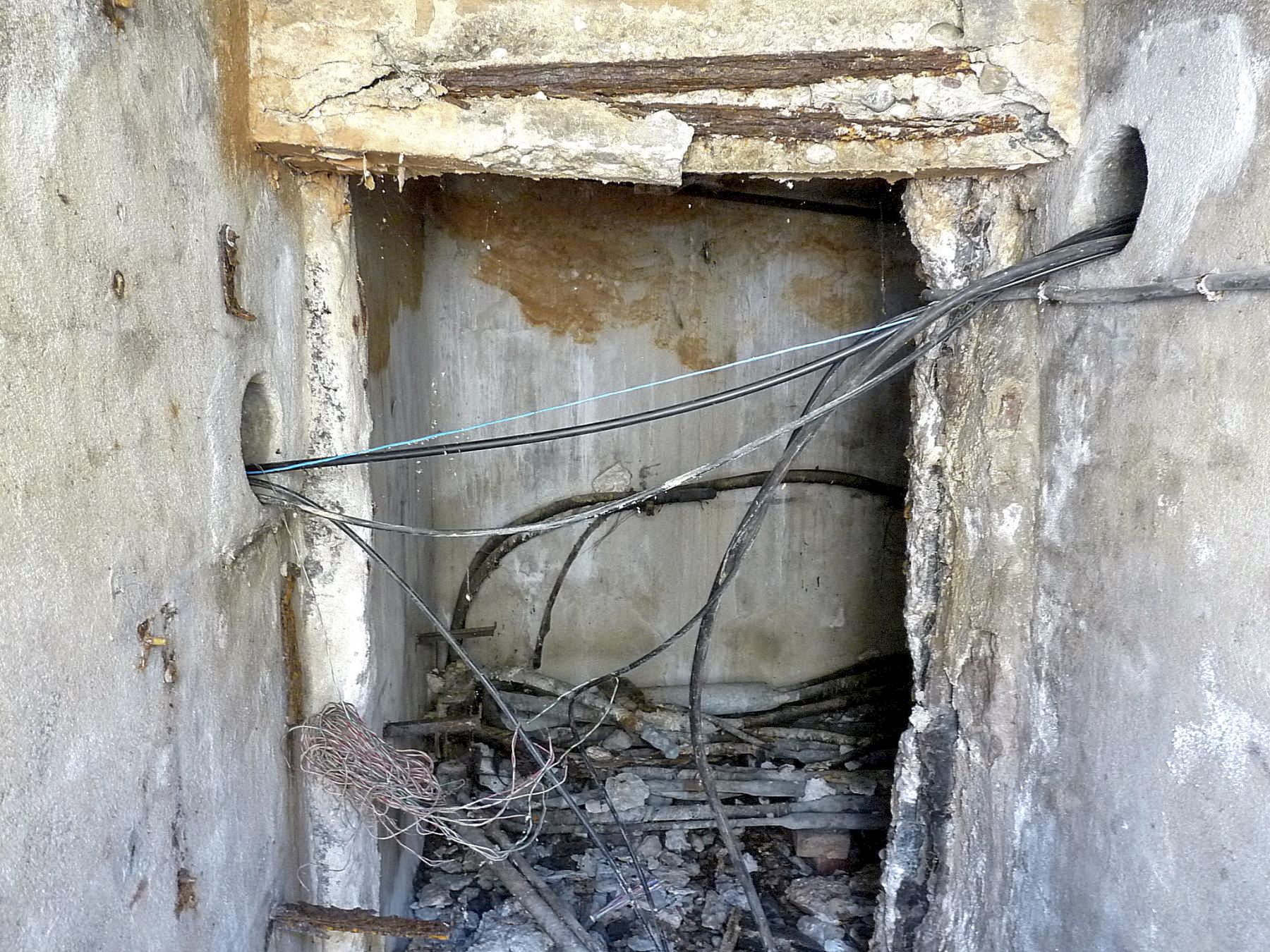 Ligne Maginot - BC17 - TERVILLE - (Chambre de coupure) - 