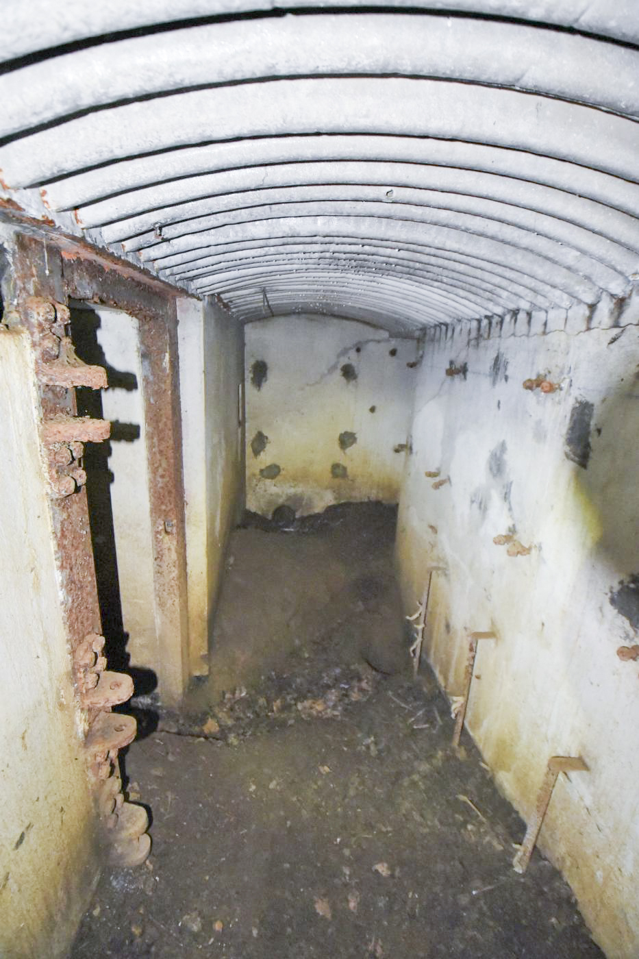 Ligne Maginot - SAINTE MARIE (168° RIF - 70° RAMF) - (PC de Sous-Secteur) - PC
Le local des répartiteurs téléphoniques
(ex entrée allemande)