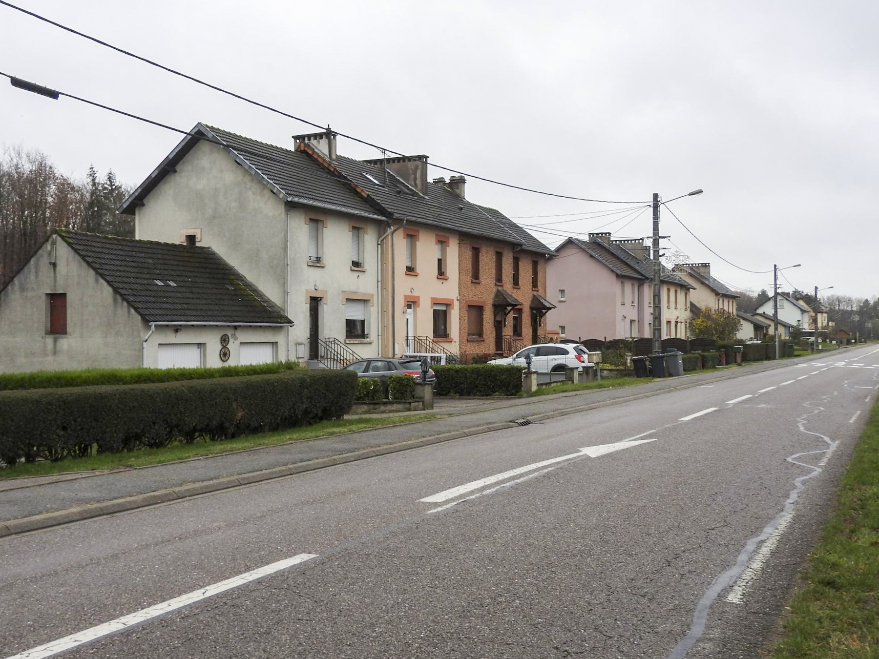 Ligne Maginot - LEGERET - (Camp de sureté) - Les bâtiments de la cité-cadre réhabilités en logement. - STENGER Mathieu