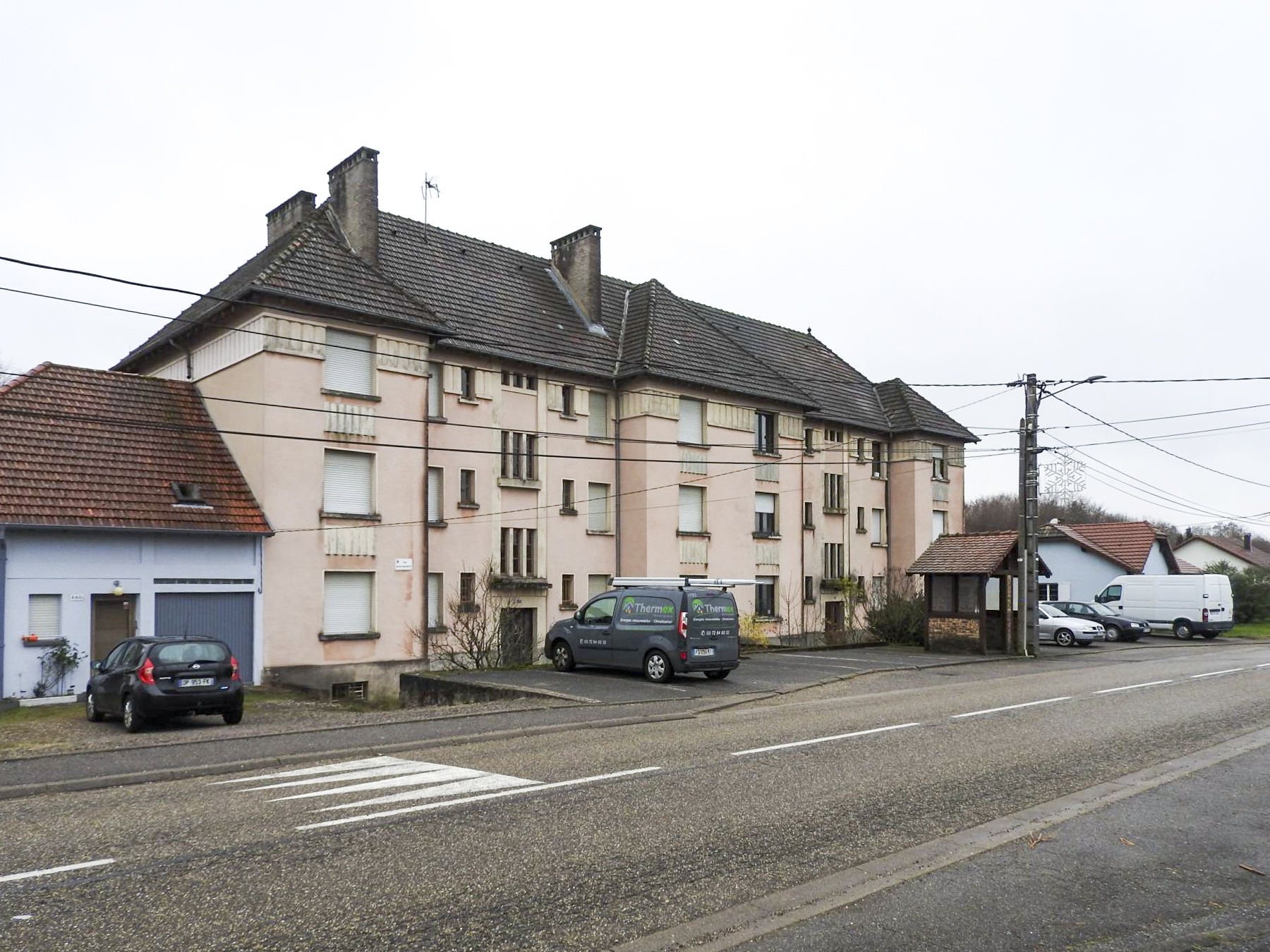 Ligne Maginot - LEGERET - (Camp de sureté) - Le grand bâtiment restant en face du camp. - STENGER Mathieu