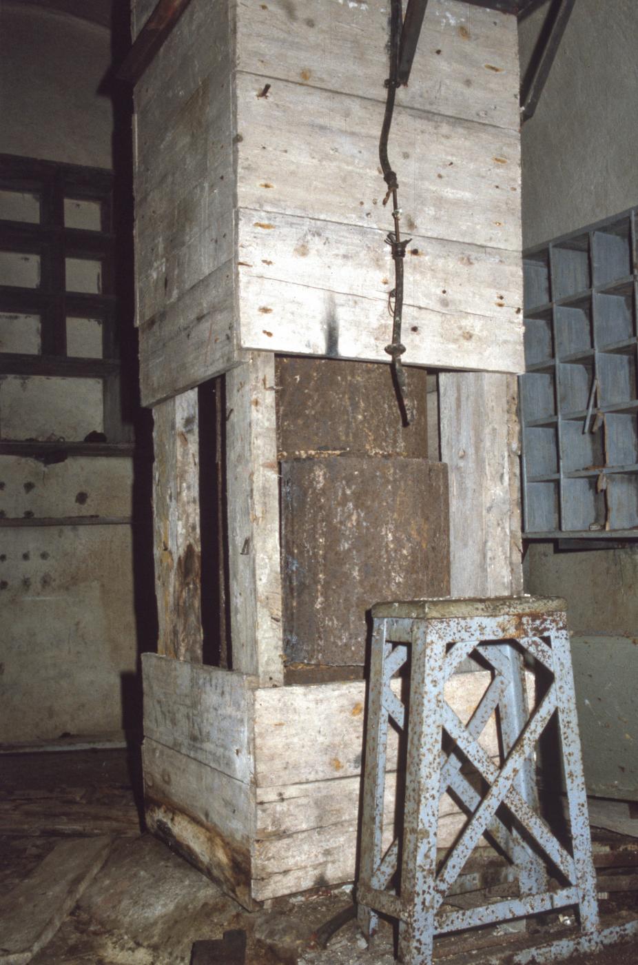 Ligne Maginot - COUME ANNEXE SUD - A32 - (Ouvrage d'infanterie) - Entrée des cables dans l'atelier de l'ouvrage - MANSUY Michel