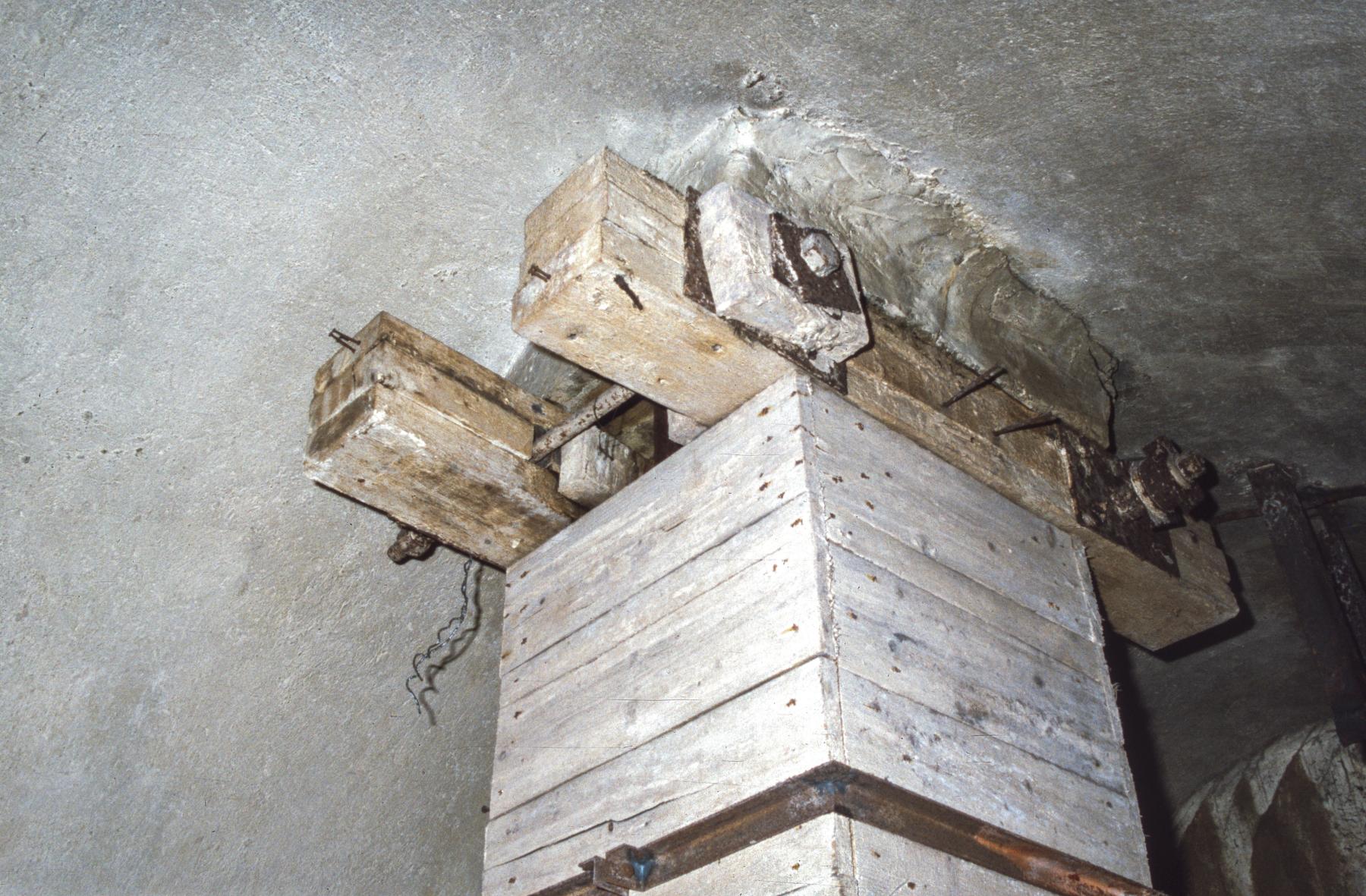 Ligne Maginot - COUME ANNEXE SUD - A32 - (Ouvrage d'infanterie) - Entrée des cables dans l'atelier de l'ouvrage - MANSUY Michel