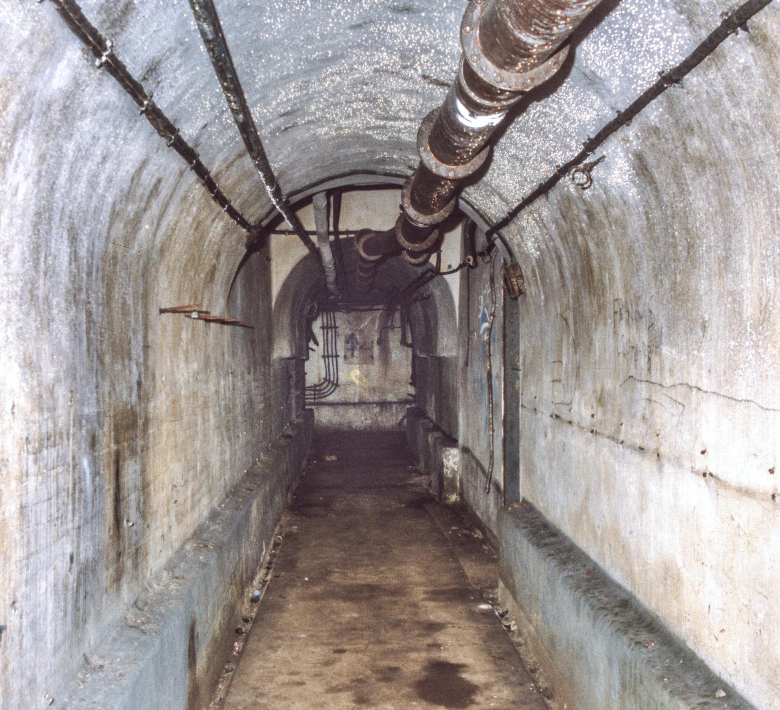 Ligne Maginot - COUME ANNEXE SUD - A32 - (Ouvrage d'infanterie) - Galerie vers l'usine - MANSUY Michel