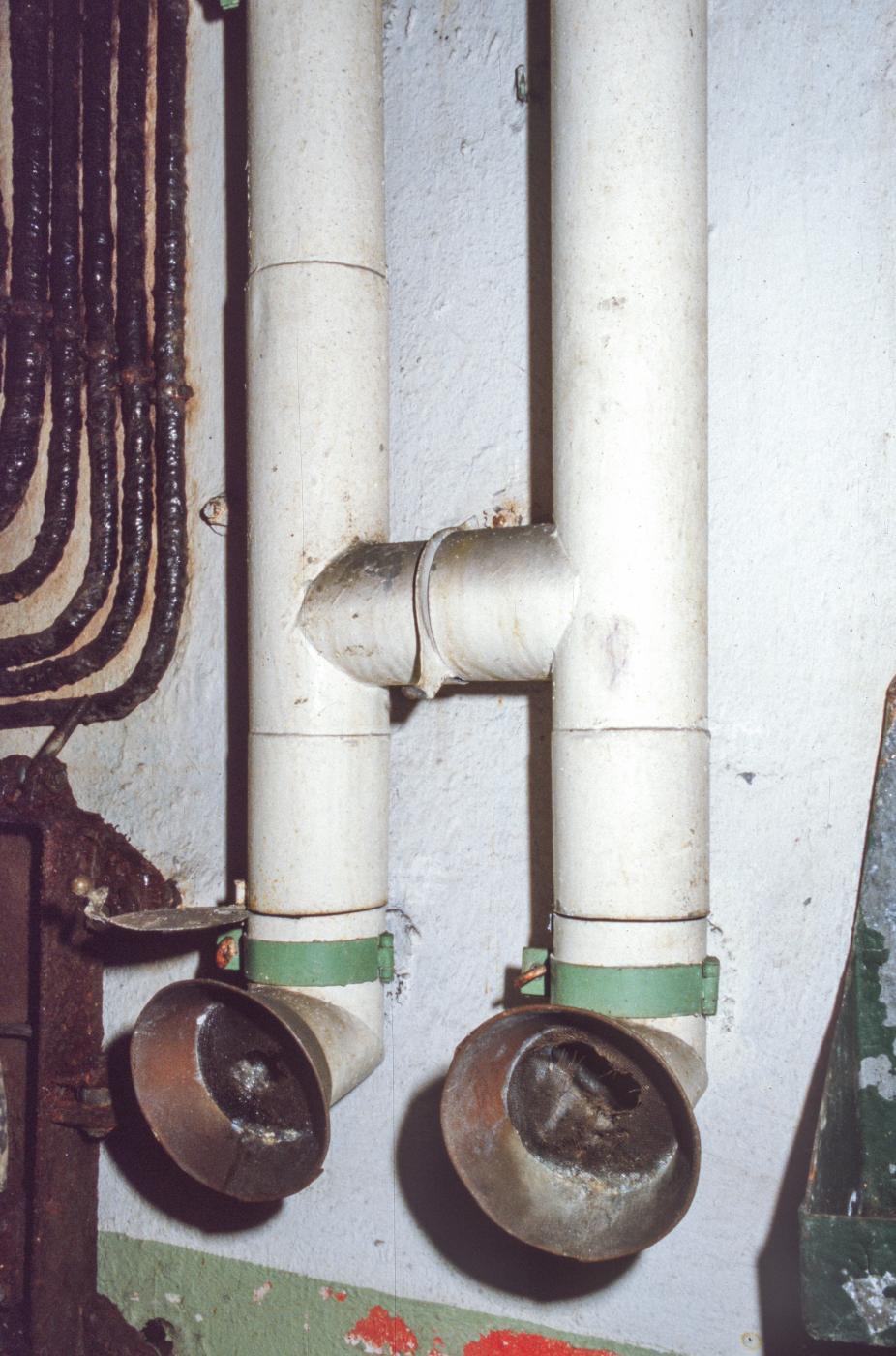 Ligne Maginot - COUME ANNEXE SUD - A32 - (Ouvrage d'infanterie) - Le PC et le central téléphonique - MANSUY Michel