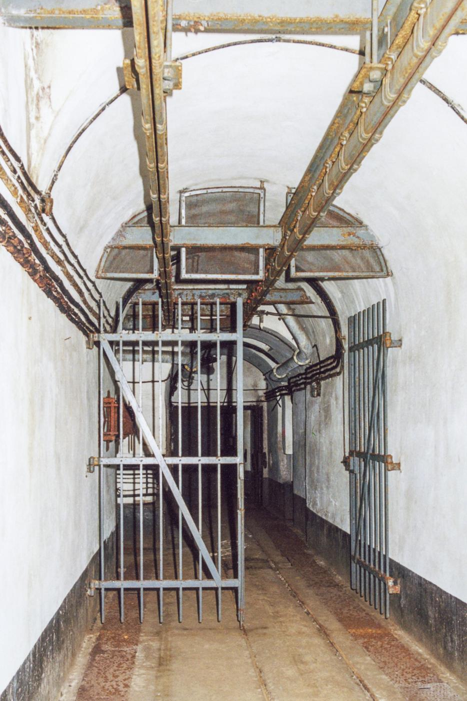 Ligne Maginot - GRAND HOHEKIRKEL - (Ouvrage d'artillerie) - Bloc 4
Galerie vers le magasin M2 - MANSUY Michel